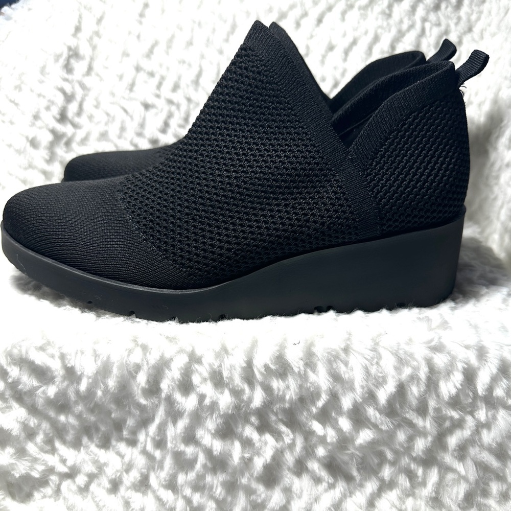 Anne Klein Quinta Black Ortholite Wedge Pull-on Booties Size 6.5